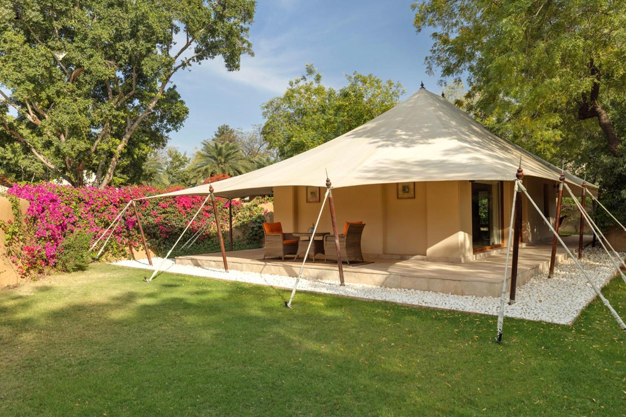 Tente de Luxe avec Piscine Privée